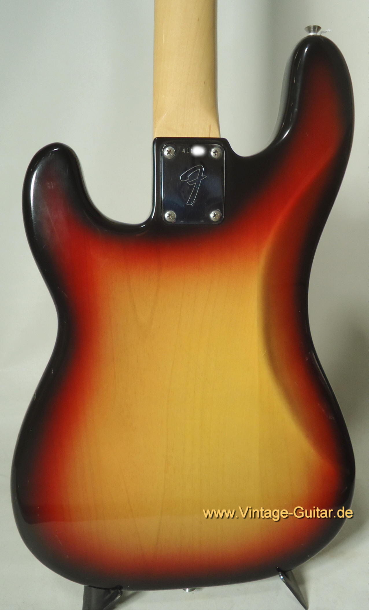 Fender Precision Bass 1974 sunburst aac.jpg
